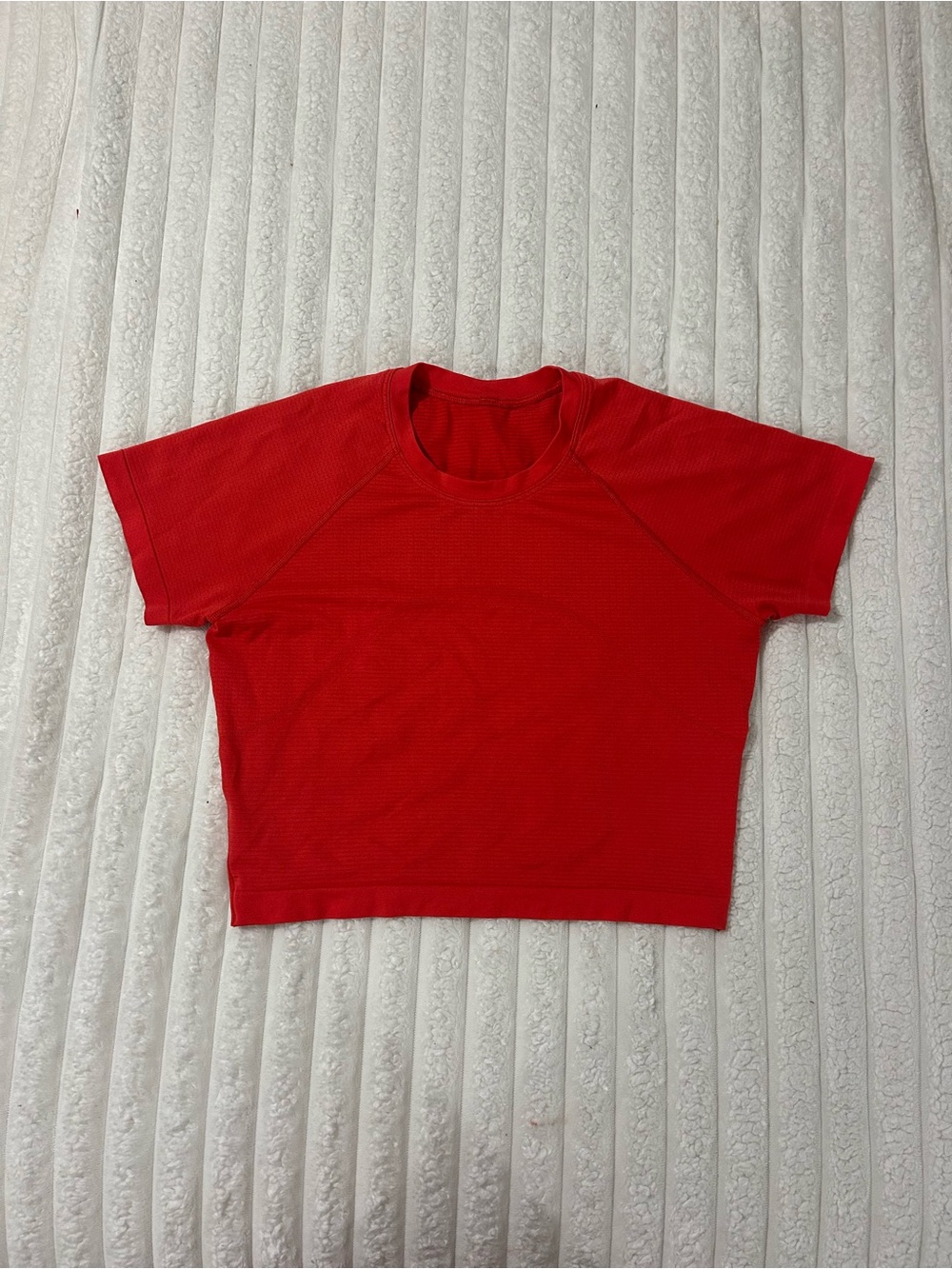 Women's Red Crop Short Sleeve Top